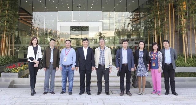 2.webp.jpg 2.webp.jpg